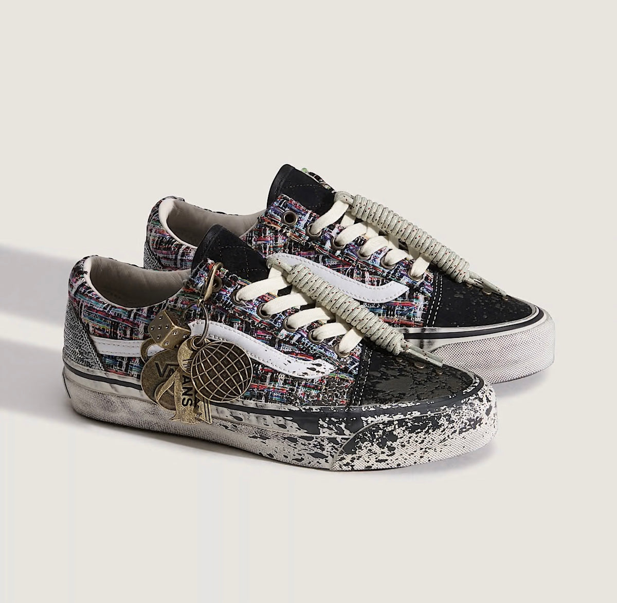 Vans Premium Old Skool Charms (Noir/Gris)