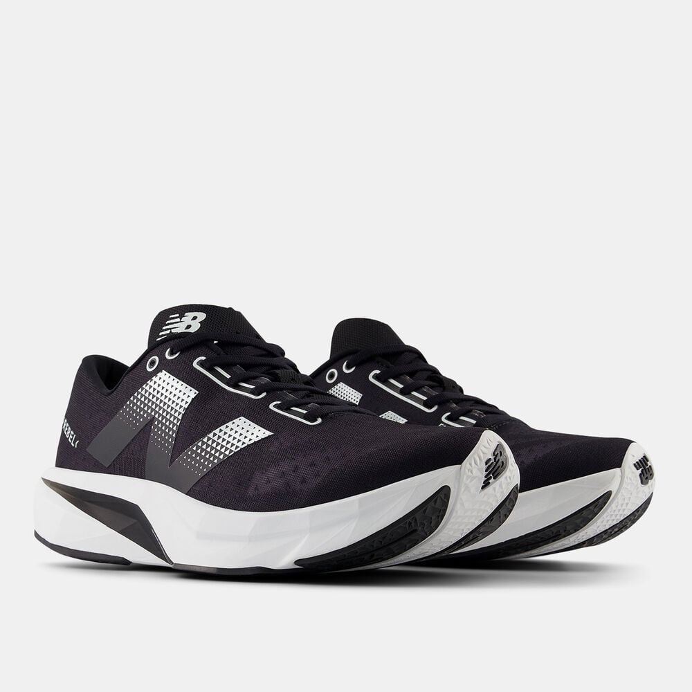 New Balance FuelCell Rebel v4