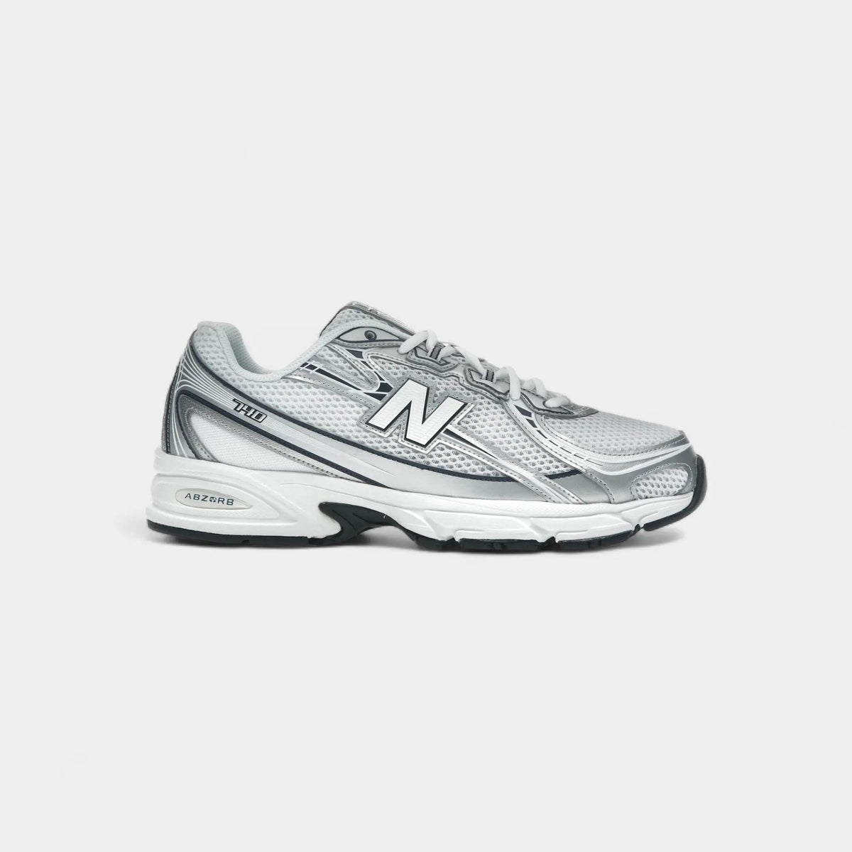 New Balance 740