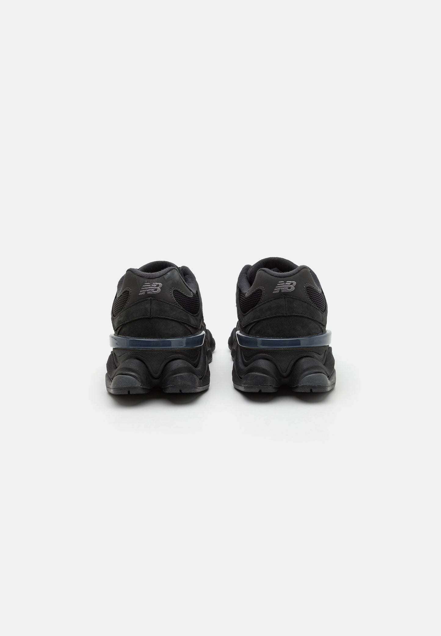 New Balance 9060 « Triple Black »