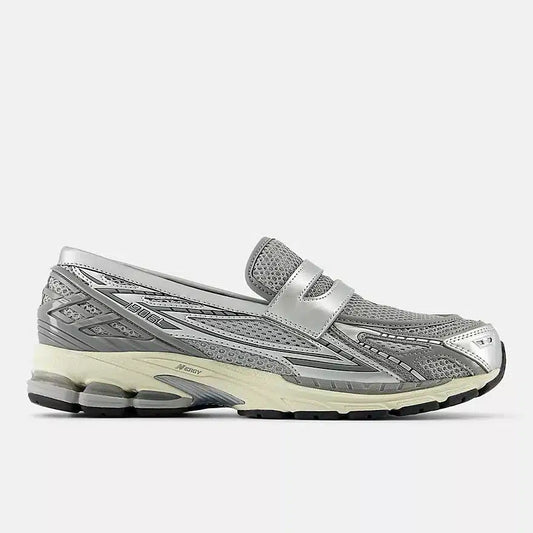 New Balance 1906L Loafer