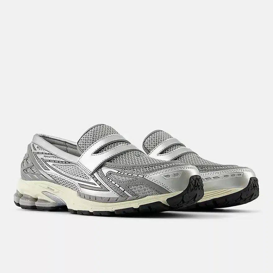 New Balance 1906L Loafer