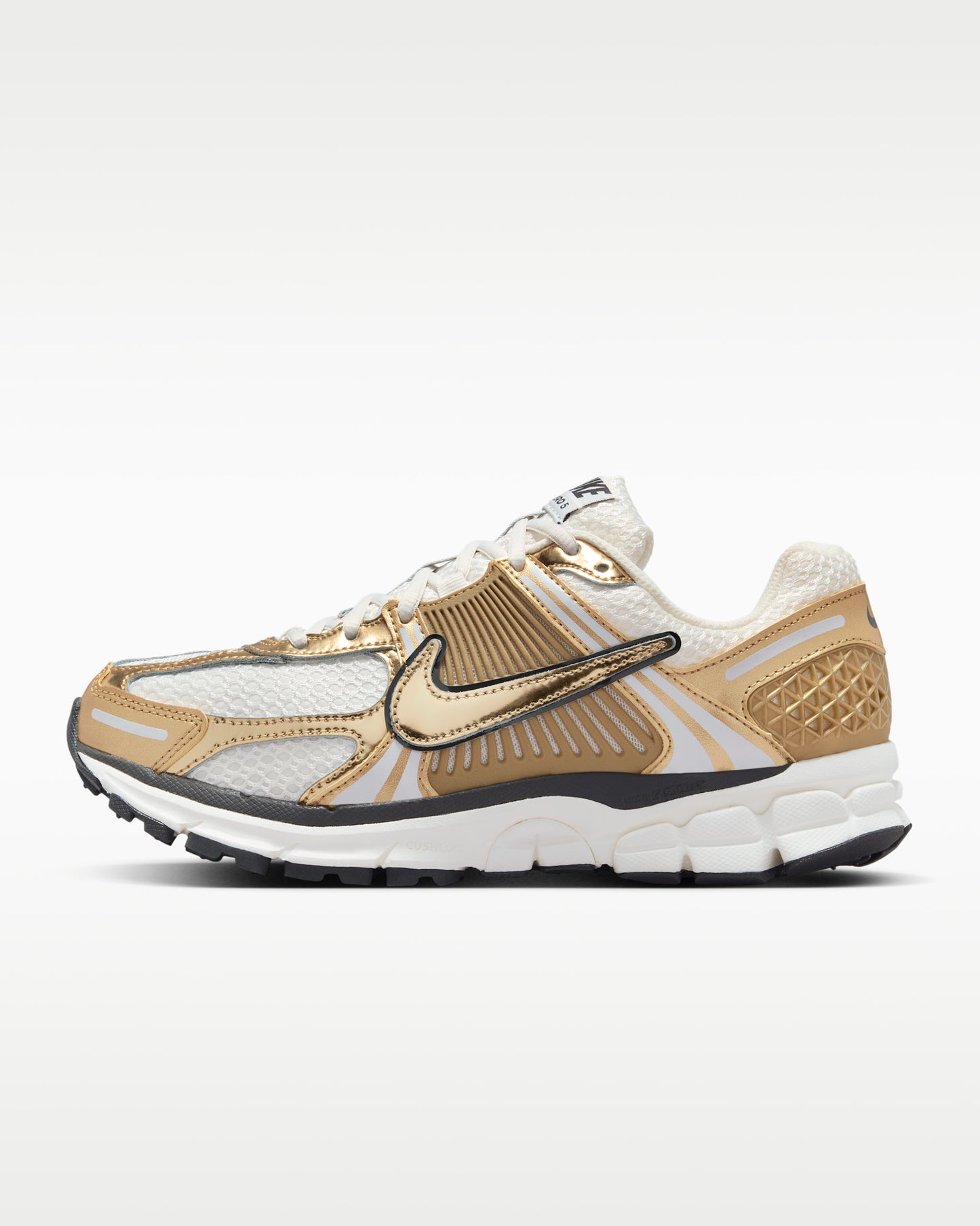 Nike Zoom Vomero 5 "Metallic Gold"