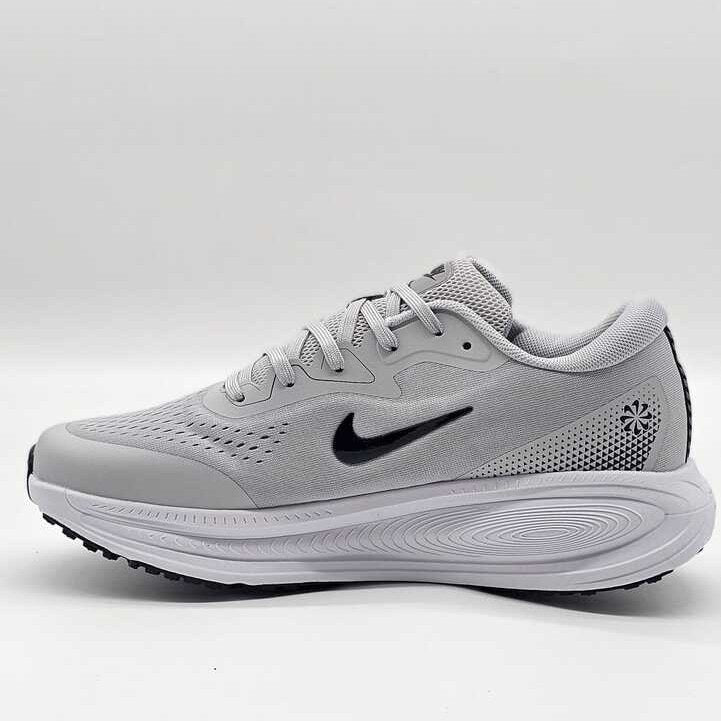 Nike ZoomX Vomero 17