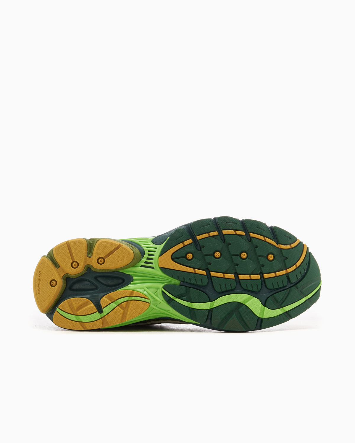 Saucony x Starcow ProGrid Omni 9