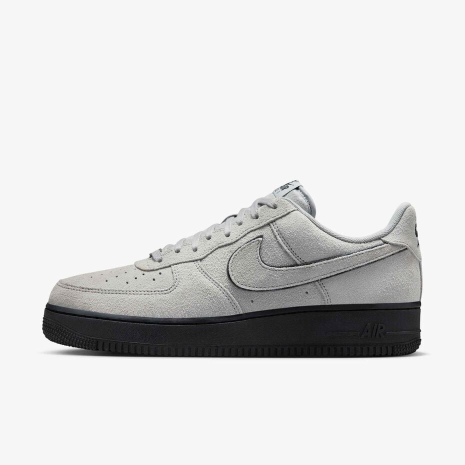 Nike Air Force 1 '07 LV8 "Light Smoke Grey / Black"