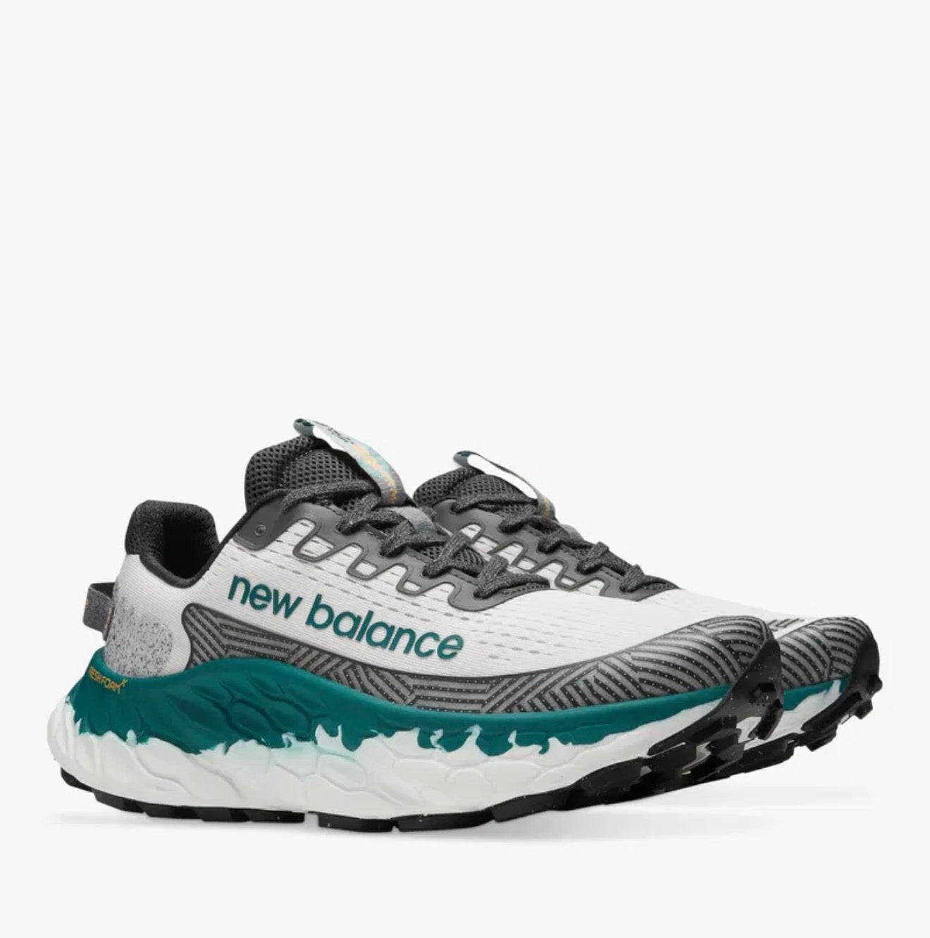 New Balance Fresh Foam X More Trail v3