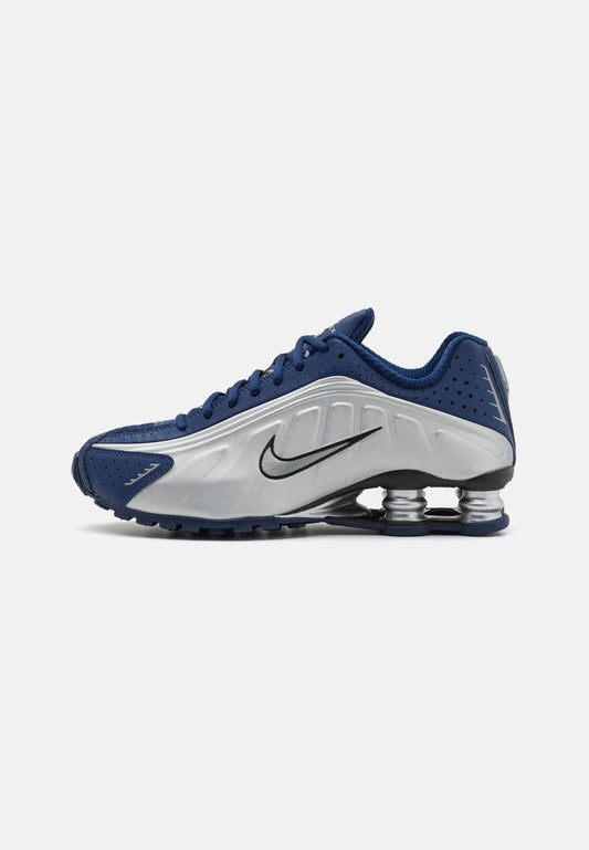 Nike Shox R4