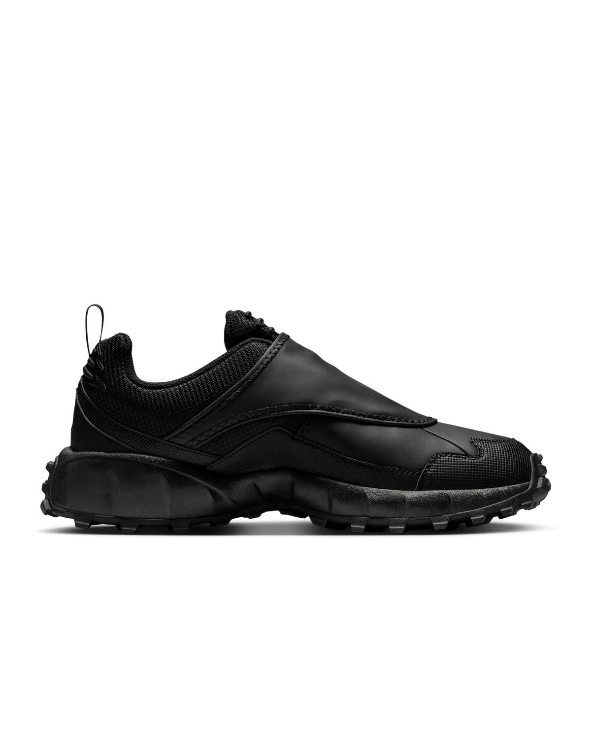 Nike ACG Phassad "Triple Black".